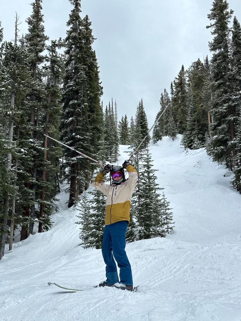 Benjamin+Goldman+skiing+in+Keystone%2C+Colorado.+%28Tess+Goldman%29